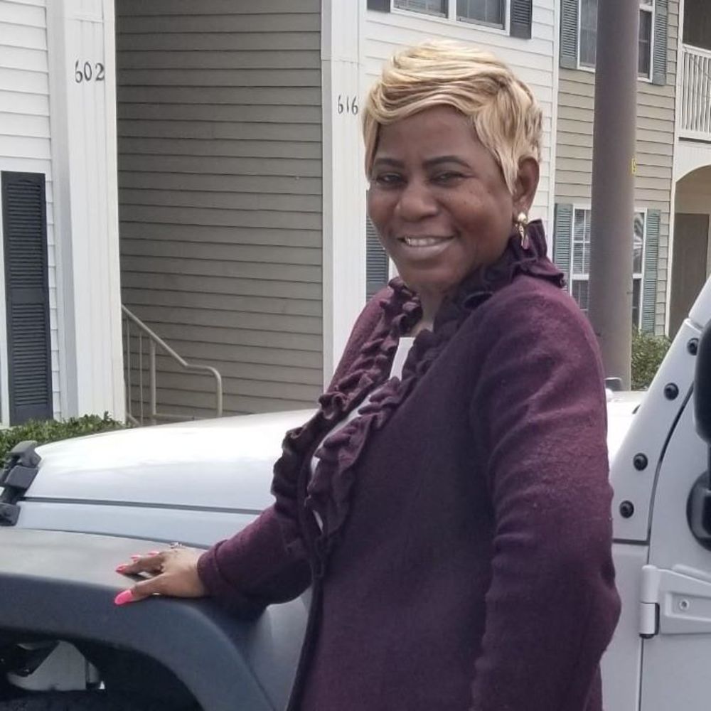 Meet your Posher, Vivian